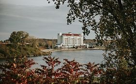 The Inn At Harbor Shores